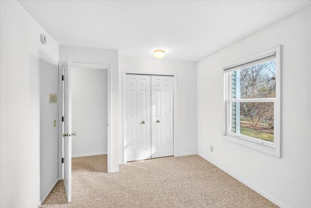 9 Crossbridge Court, Madison, WI 53717