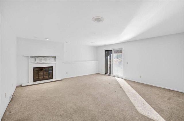 9 Crossbridge Court, Madison, WI 53717