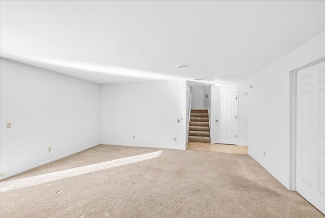 9 Crossbridge Court, Madison, WI 53717