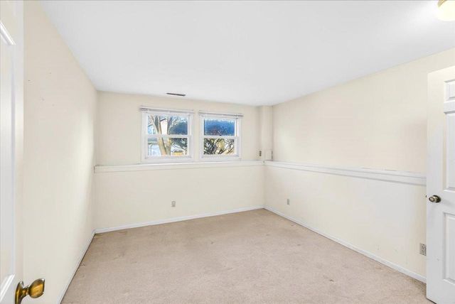 9 Crossbridge Court, Madison, WI 53717