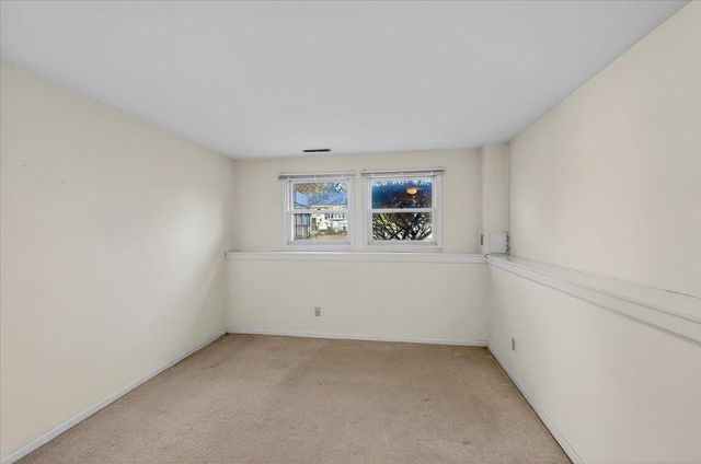 9 Crossbridge Court, Madison, WI 53717