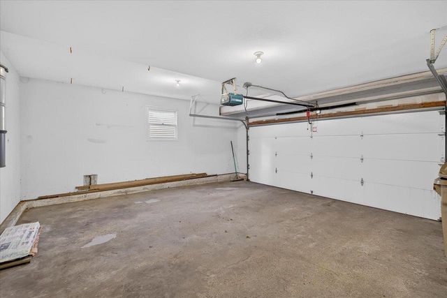 9 Crossbridge Court, Madison, WI 53717