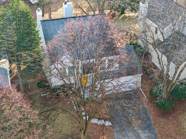 9 Crossbridge Court, Madison, WI 53717