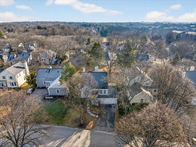 9 Crossbridge Court, Madison, WI 53717