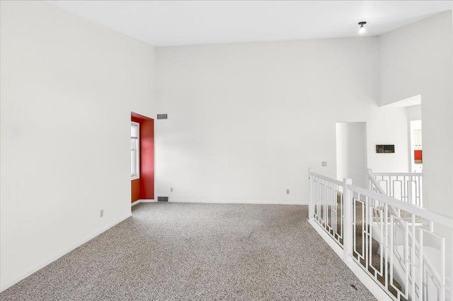 9 Crossbridge Court, Madison, WI 53717