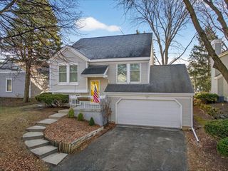9 Crossbridge Court, Madison, WI 53717