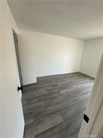 700 West La Veta Avenue E4, Orange, CA 92868