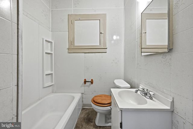 3004 CRESCENT BLVD, Haddon Twp, NJ 08107