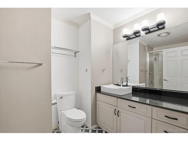 2956 S Fenton St, Denver, CO 80227
