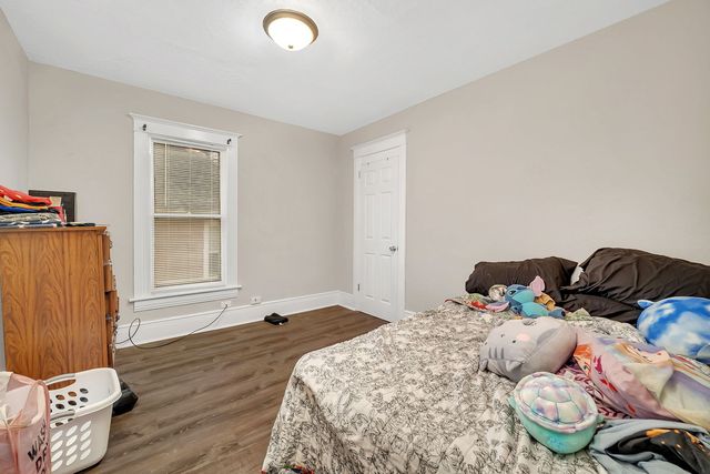 214-216 N Hickory Street, Joliet, IL 60435