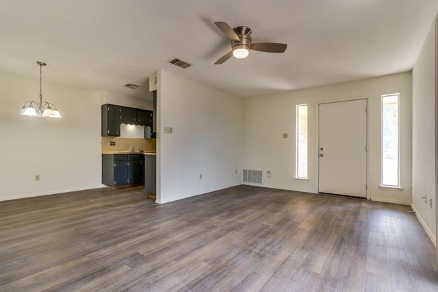 601 Misty Morning WAY B, Round Rock, TX 78664