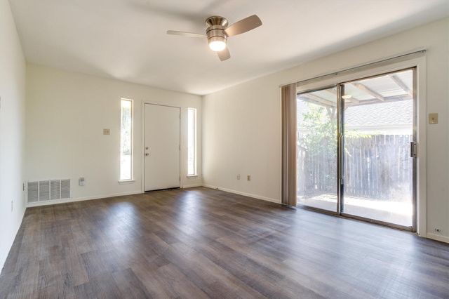 601 Misty Morning WAY B, Round Rock, TX 78664