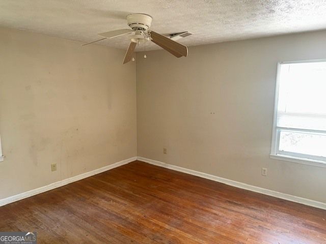 217 Central Lake Circle, Griffin, GA 30223