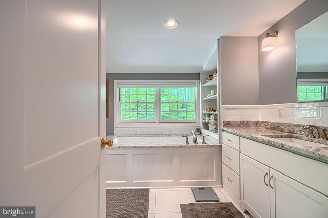 800 BOMONT RD, Lutherville Timonium, MD 21093