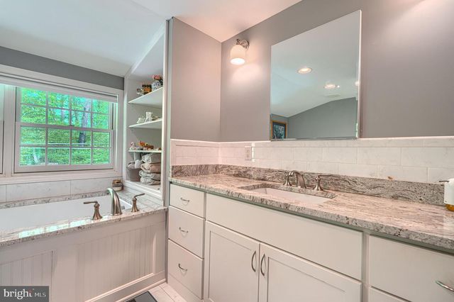 800 BOMONT RD, Lutherville Timonium, MD 21093