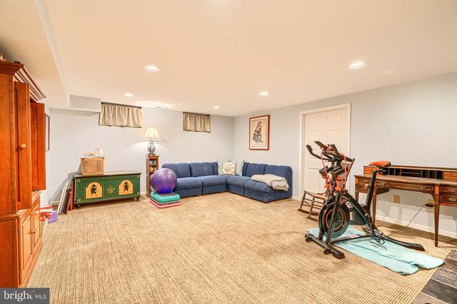 800 BOMONT RD, Lutherville Timonium, MD 21093