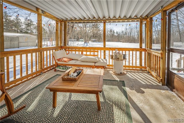 1388 Staley Road, Grand Island, NY 14072