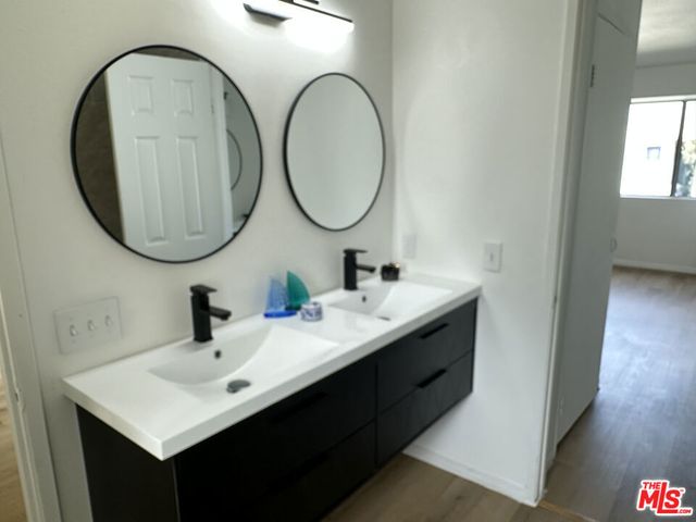8705 Cedros Avenue 8, Panorama City, CA 91402