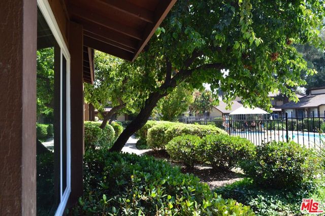 8705 Cedros Avenue 8, Panorama City, CA 91402
