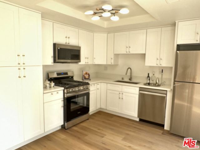 8705 Cedros Avenue 8, Panorama City, CA 91402