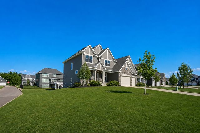 2907 132nd Court NE, Blaine, MN 55449
