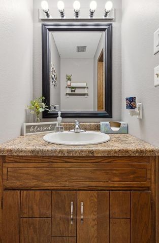 500 Rowland Street, Tracy, MN 56175