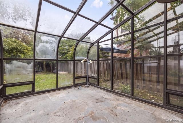 533 N Waverly Street, Dearborn, MI 48128