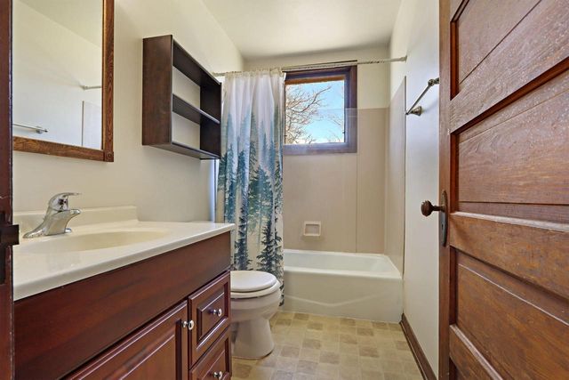 34911 W State STREET, Burlington, WI 53105