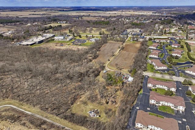 34911 W State STREET, Burlington, WI 53105