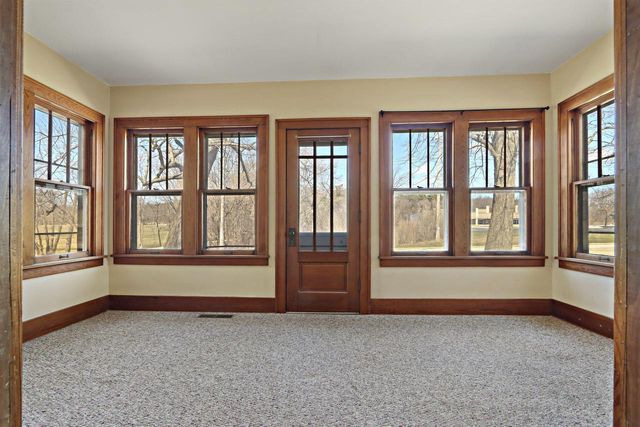 34911 W State STREET, Burlington, WI 53105