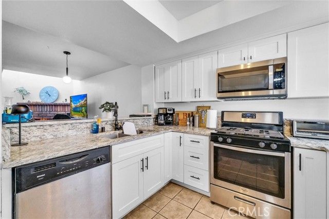 1020 S Mountain Avenue, Ontario, CA 91762