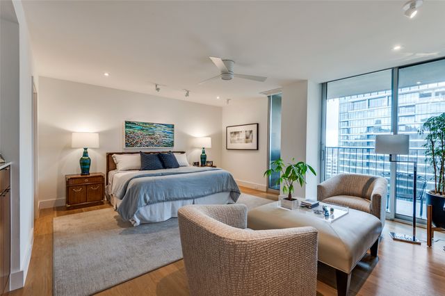 3310 Fairmount Street P2B, Dallas, TX 75201