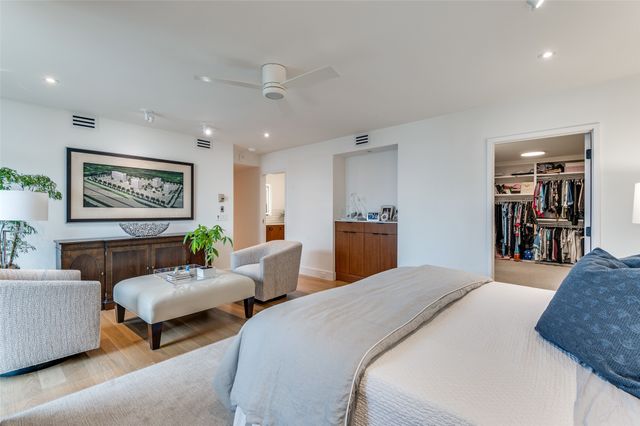 3310 Fairmount Street P2B, Dallas, TX 75201