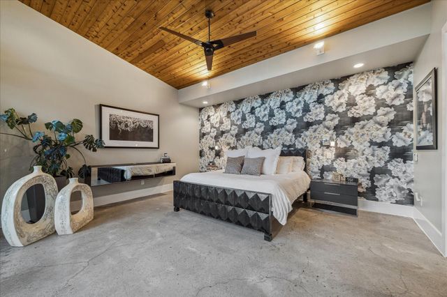 1006 Vista Creek Drive, Sugar Land, TX 77478