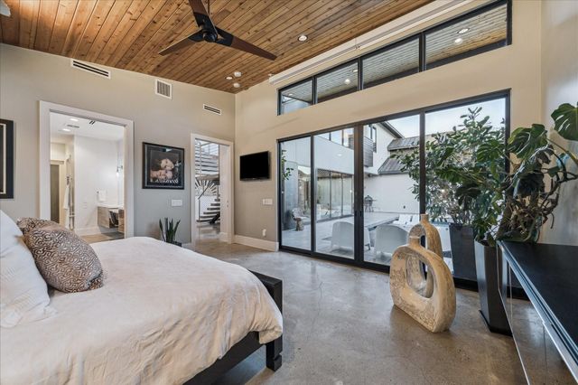 1006 Vista Creek Drive, Sugar Land, TX 77478