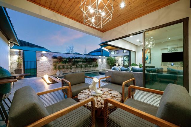 1006 Vista Creek Drive, Sugar Land, TX 77478