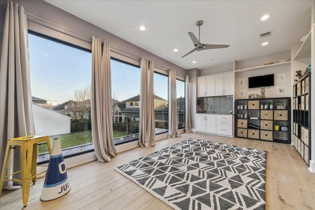 1006 Vista Creek Drive, Sugar Land, TX 77478