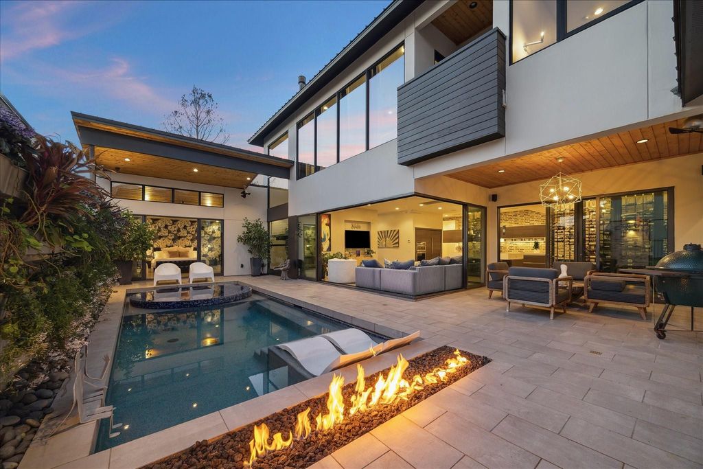 1006 Vista Creek Drive, Sugar Land, TX 77478