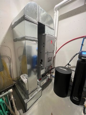 10136 HOLLIS Road, Meadville, PA 16335