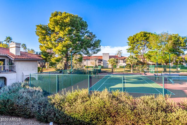 9270 E MISSION Lane 214, Scottsdale, AZ 85258