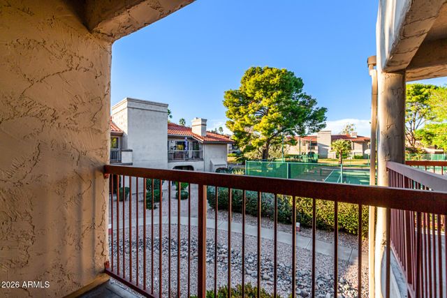 9270 E MISSION Lane 214, Scottsdale, AZ 85258