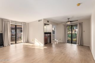 9270 E MISSION Lane 214, Scottsdale, AZ 85258