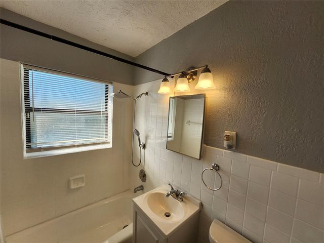 942 NW 12th Street, Fort Lauderdale, FL 33311