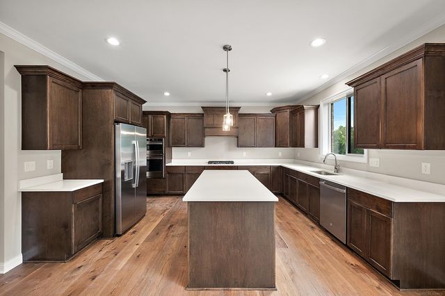 18901 Via Firenze Drive, Macomb, MI 48044