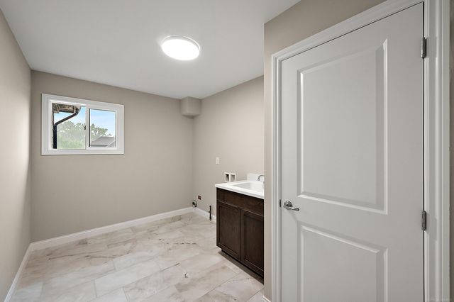 18901 Via Firenze Drive, Macomb, MI 48044