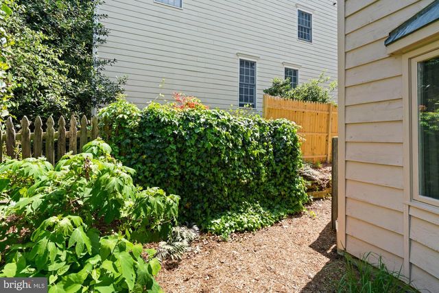 5142 WORTHINGTON DR, Bethesda, MD 20816
