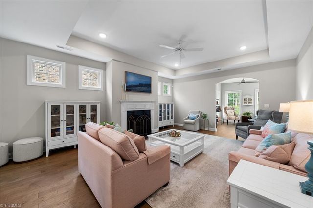 5042 Skipper Lane, Winston-salem, NC 27106