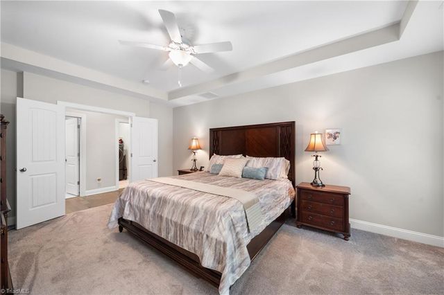 5042 Skipper Lane, Winston-salem, NC 27106