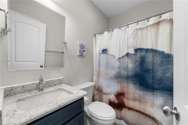 5042 Skipper Lane, Winston-salem, NC 27106