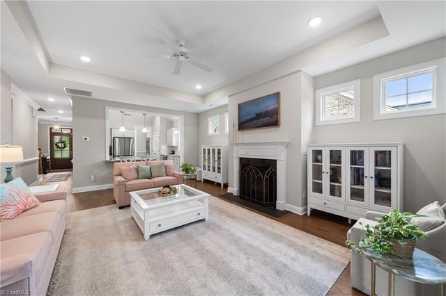 5042 Skipper Lane, Winston-salem, NC 27106